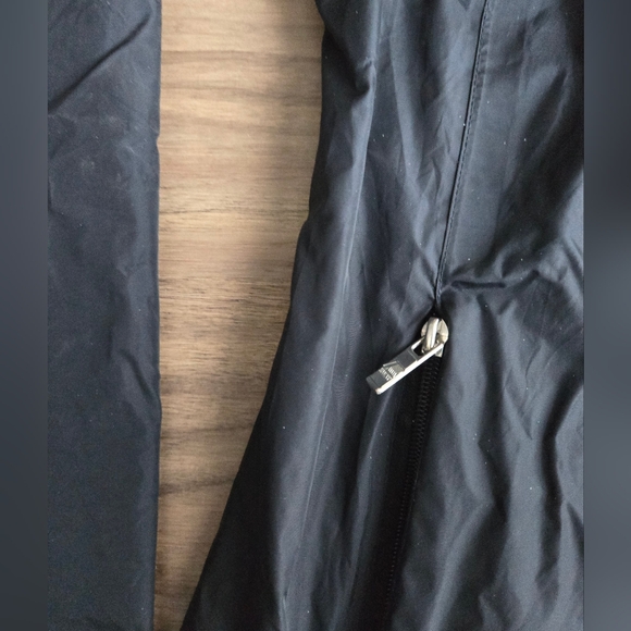 (XS) K-Way windbreaker - Picture 3 of 8